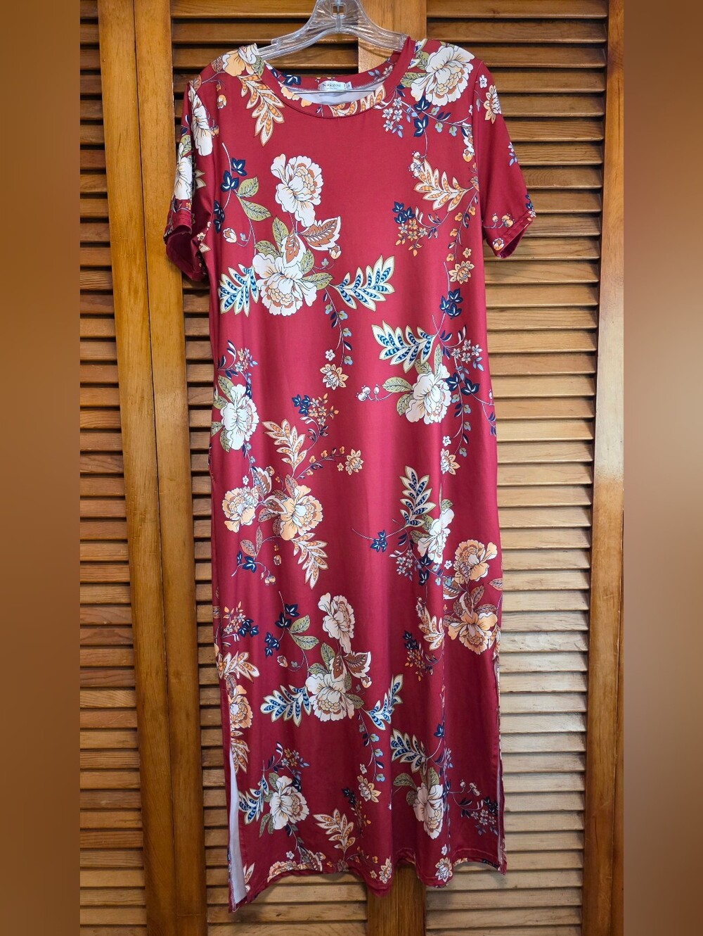 Naggoo Women Maxi Dress Size L Large Burgundy Floral Short Sleeve Slit Pockets